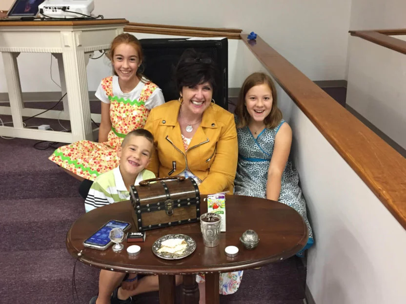 daniah with children at shomair israel knoxville tn